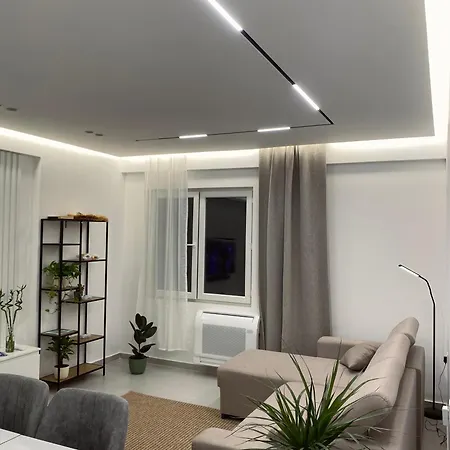 Seaside Golem (Tirana)