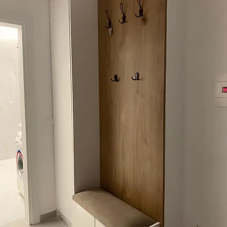 Seaside Golem (Tirana)