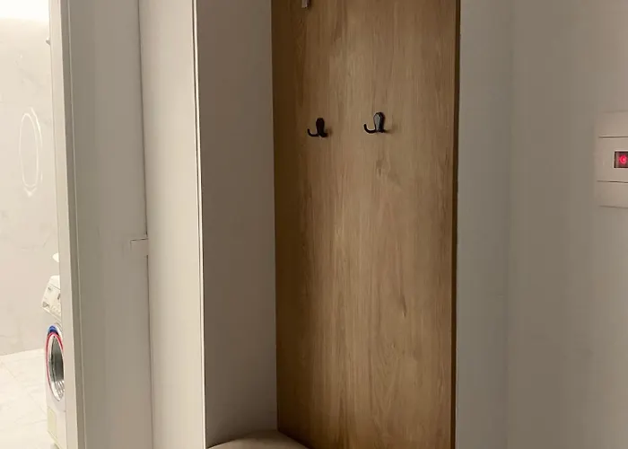 Seaside Golem (Tirana)